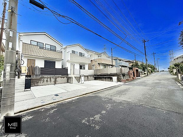 【前面道路含む現地写真】■新しい時代の息吹を感じる、心地よい環境