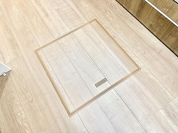 【床下収納】■隠れた収納スペースで家全体がスッキリ