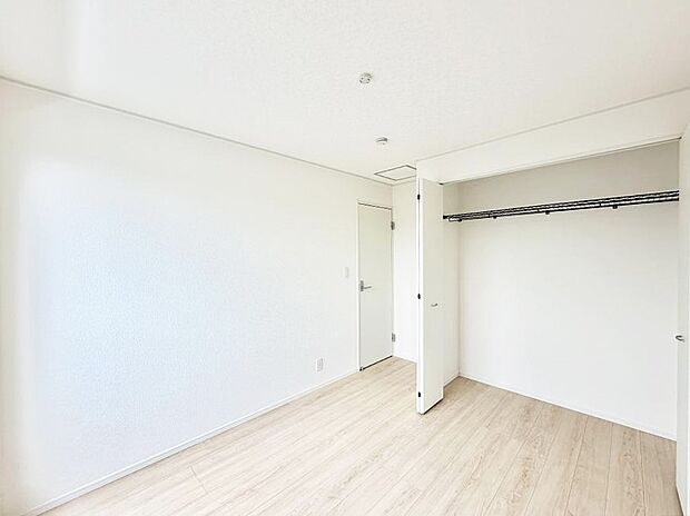 【子供部屋】1号棟 ■読書や趣味リモートワークなどさまざまな用途に対応できる柔軟さがあります