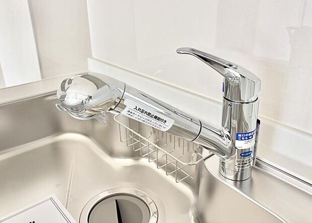 【浄水器】■清潔でおいしい水を手軽に供給してくれます