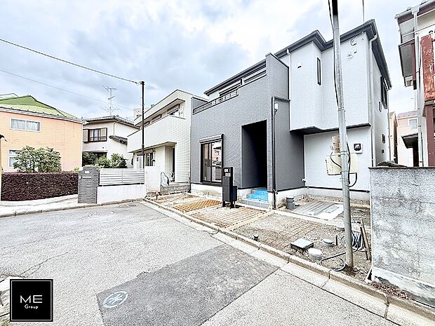 【前面道路含む現地写真】■新しい住まい、街の新しい風景