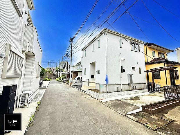 【前面道路含む現地写真】■新しい住まい、街の新しい風景