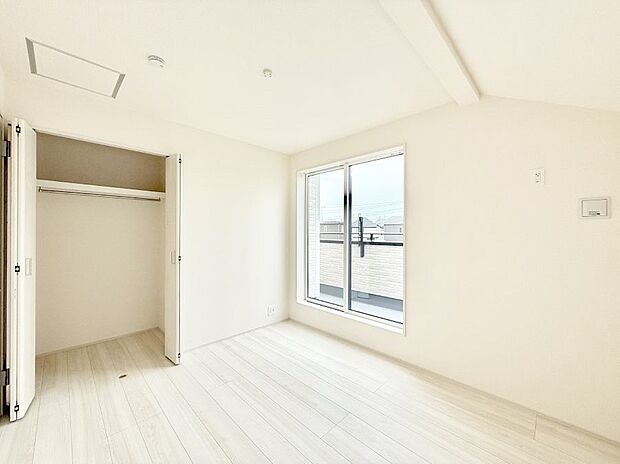 【子供部屋】2号棟 ■読書や趣味リモートワークなどさまざまな用途に対応できる柔軟さがあります