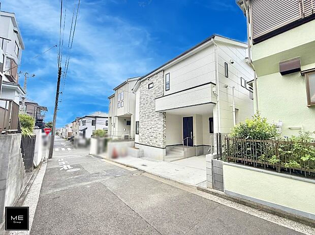 【前面道路含む現地写真】■家族とのお出かけが楽しくなる環境です