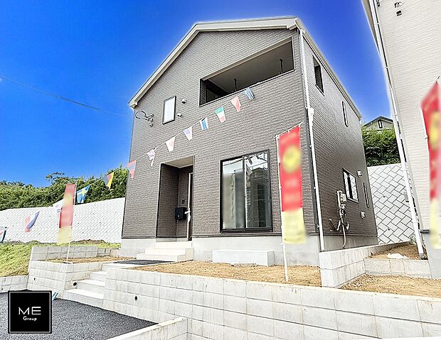 【現地外観写真】1号棟 ■暮らしを豊かにする充実した仕様設備で快適に