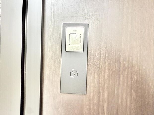 【スマートキー】■鍵を取り出さずに便利に操作できて快適