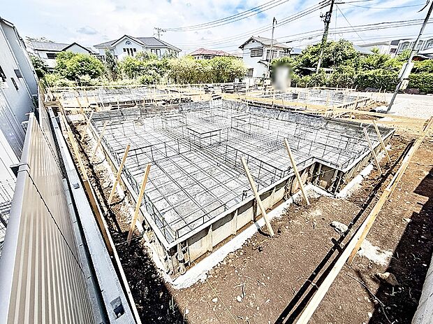 【現地外観写真】4号棟 ■家族みんなが笑顔で過ごせる、安心感のある住まい
