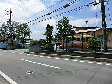 やなぎ幼稚園 800m(10分)