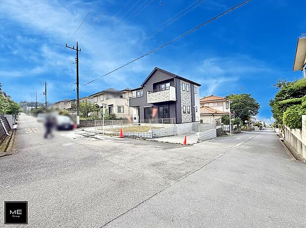 【前面道路含む現地写真】■新しい住まい、街の新しい風景