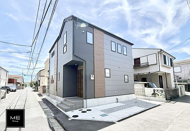 【現地外観写真】1号棟 ■家族みんなが笑顔で過ごせる、安心感のある住まい