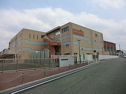 大和市立光丘中学校 1456m(19分)