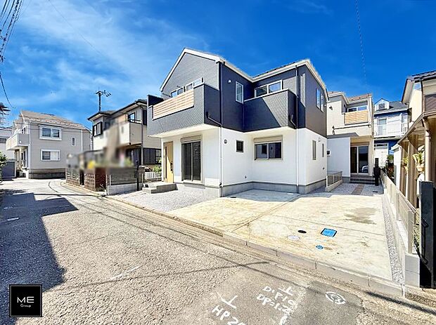 【前面道路含む現地写真】■この道を歩けば、毎日が少し特別になる