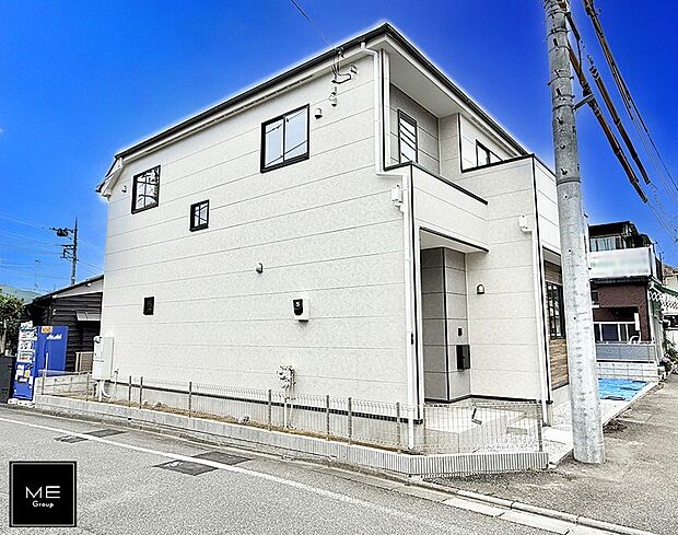 【現地外観写真】1号棟 ■暮らしを彩る充実した設備仕様が備わった住まい