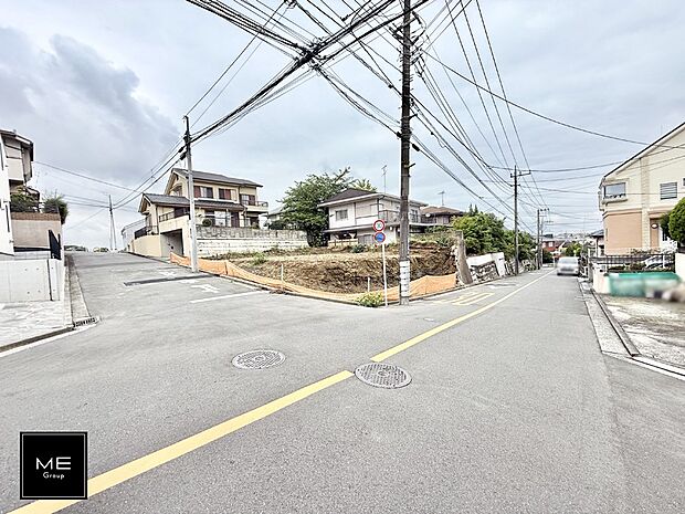 【前面道路含む現地写真】■新しい住まい、街の新しい風景