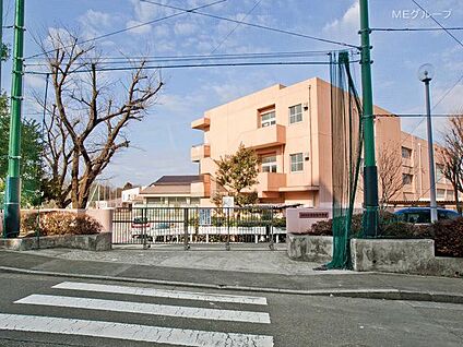 横浜市立荏田南中学校 2000m(25分)