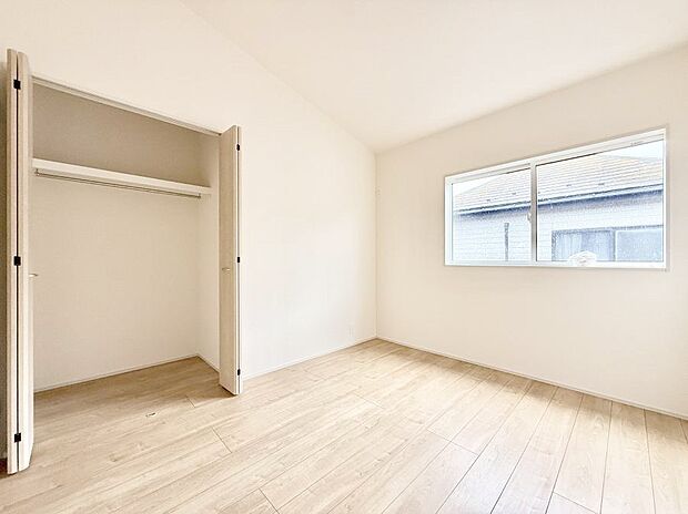 【子供部屋】4号棟 ■読書や趣味リモートワークなどさまざまな用途に対応できる柔軟さがあります