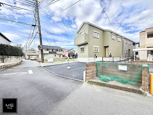 【前面道路含む現地写真】■家族とのお出かけが楽しくなる環境です