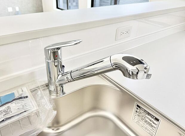 【浄水器】■清潔でおいしい水を手軽に供給してくれます