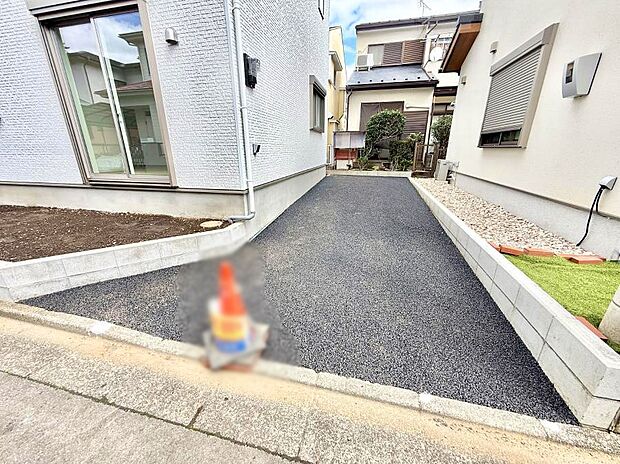 【駐車場】1号棟 ■快適な駐車スペースで安心