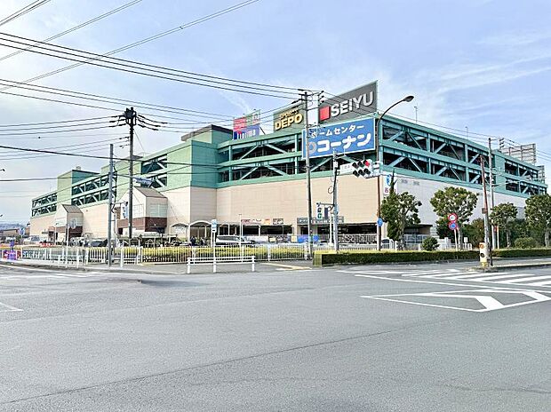 西友府中四ツ谷店(約1,110m・徒歩14分)