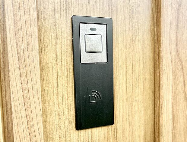 【その他設備(スマートキー)】■鍵を取り出さずに便利に操作できて快適