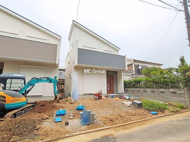 【現地外観写真】2号棟  ■暮らしを豊かにする充実した仕様設備で快適に