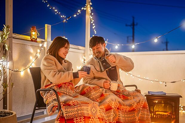 【屋上庭園※施工例】毎週キャンプは無理だけど、毎週の『空の下ごはん』なら、簡単に叶えられる。【準備0分×移動0秒】日本一ハードルの低いキャンプ場が我が家にオープン!