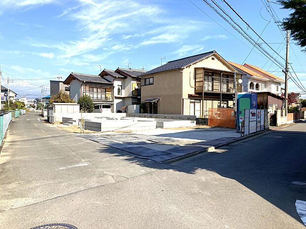 現地(11/16) ◎工事が進み、基礎が出来上がってきております!◎