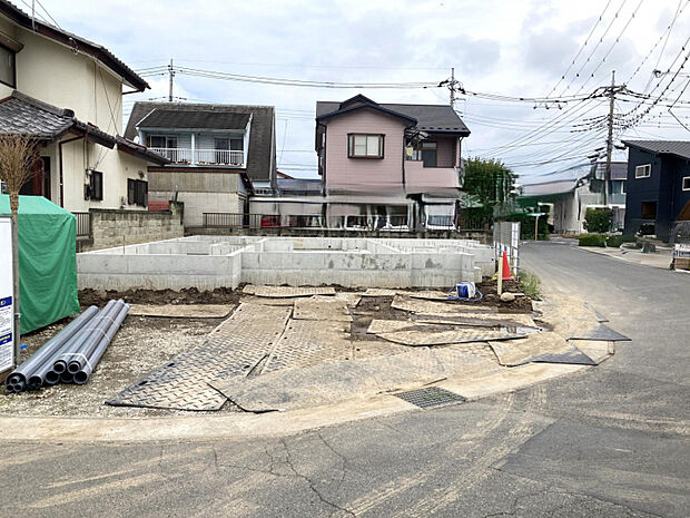 現地（9/13）　◎着工しました！基礎工事が順調に進んでおります！◎