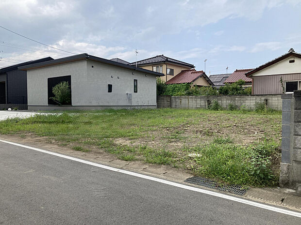 現地(8/22) ◎販売開始しました!この場所に、新しい住まいが誕生します!◎