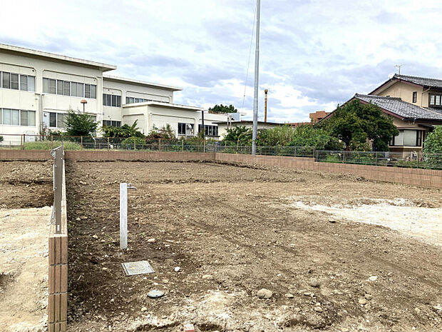 現地（9/19）　◎販売開始しました！この場所に、新しい住まいが誕生します！◎