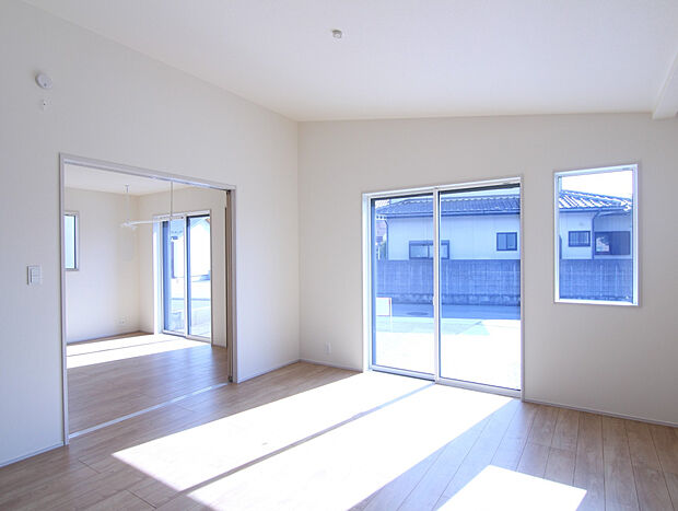 【【1号棟】】◎続き間ならではの広がりが、暮らしにゆとりをもたらします!◎