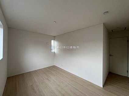 洋室 7.7帖