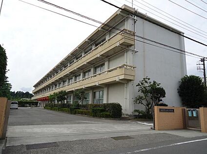 長泉町立北中学校 1240ｍ(徒歩16分)