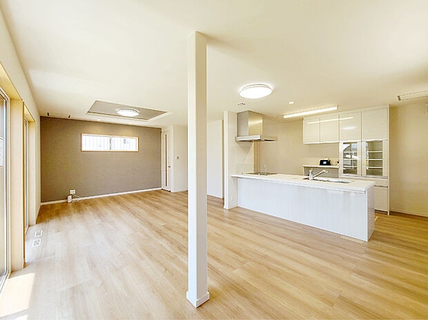 【7号地】広々LDK　24帖