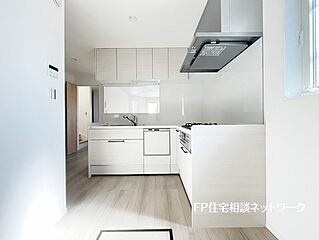 武蔵新城駅　徒歩13分　◆1/26（月）～2/1（日）は見学会♪  ◆現地見学予約はフリーダイヤルまで！ その他