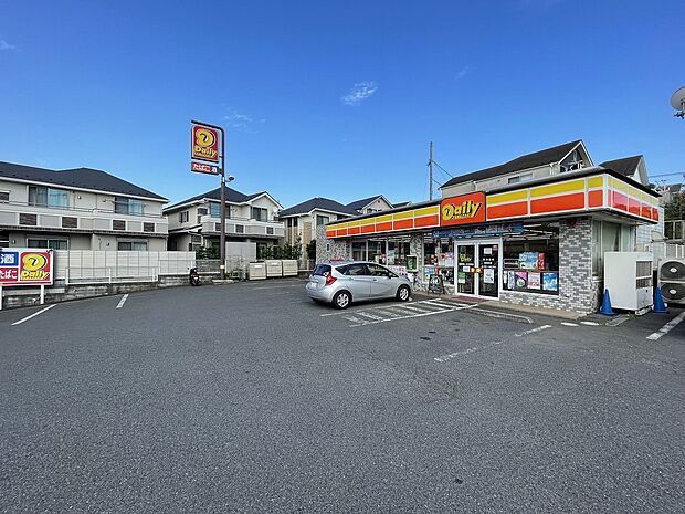 デイリーヤマザキ横浜美しが丘西店（約850m・徒歩11分）