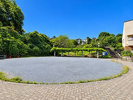 万福寺さとやま公園 170m(3分)