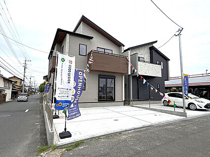 バルコニー　(1)号棟