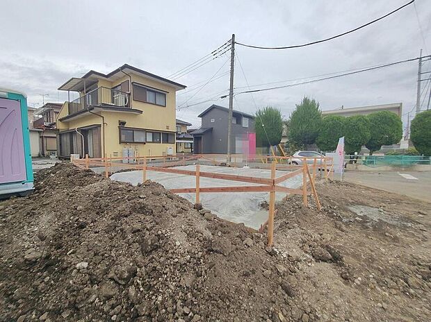 資料請求やご案内も即日対応いたします♪同じ施工例の物件見学や、完成イメージプレゼンテーションも承っております。どのような建物が建つか、間取りの広さは？など気になる点を一つ一つご説明させていただきます。