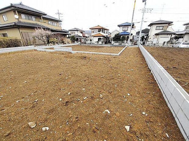 土日のご予約はもちろん、平日やお仕事のお時間に合わせてのご案内も実施しています。まずはお客様のご都合をお伺いさせて頂き、それに合う形で物件のご紹介をさせていただきます。お気軽にお問い合わせください。