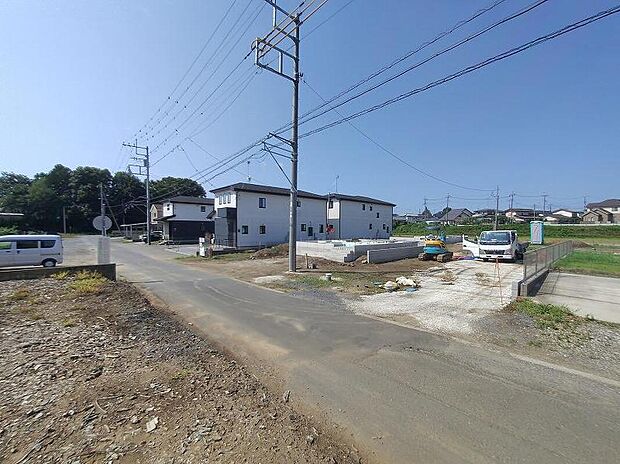土日のご予約はもちろん、平日やお仕事のお時間に合わせてのご案内も実施しています。まずはお客様のご都合をお伺いさせて頂き、それに合う形で物件のご紹介をさせていただきます。お気軽にお問い合わせください。