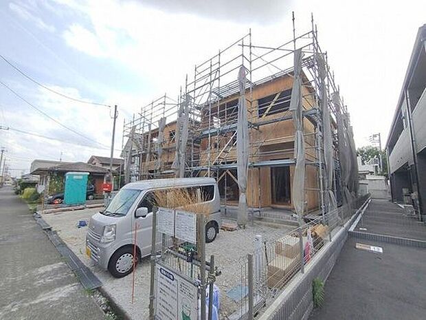 資料請求やご案内も即日対応いたします♪同じ施工例の物件見学や、完成イメージプレゼンテーションも承っております。どのような建物が建つか、間取りの広さは？など気になる点を一つ一つご説明させていただきます。