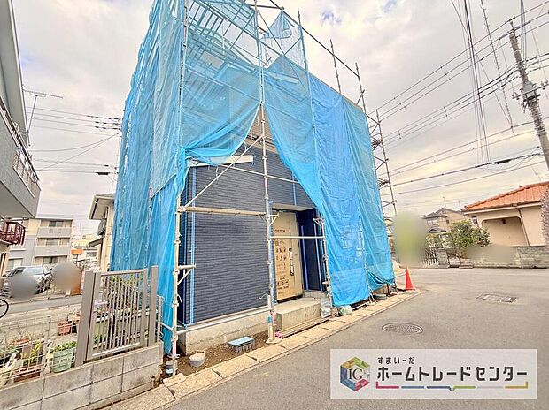 土日のご予約はもちろん、平日やお仕事のお時間に合わせてのご案内も実施しています。まずはお客様のご都合をお伺いさせて頂き、それに合う形で物件のご紹介をさせていただきます。お気軽にお問い合わせください。