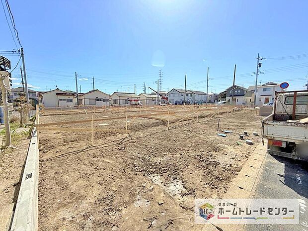 完成してからは見ることのできない、施工方法や構造をしっかりとご確認いただけるのが、建築中の住宅の大きなメリットです。専門知識を持ったスタッフがご説明させていただきます。お気軽にお問い合わせください。