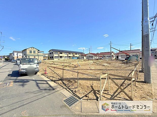 資料請求やご案内も即日対応いたします♪同じ施工例の物件見学や、完成イメージプレゼンテーションも承っております。どのような建物が建つか、間取りの広さは?など気になる点を一つ一つご説明させていただきます