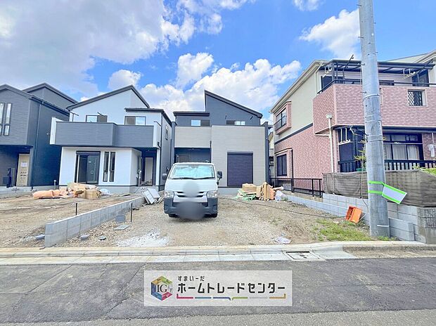 耐震等級最高等級の住宅性能評価書はもちろん、長期優良住宅の認定も受けた高性能な住宅です。長く、安心して住んでいただきたい、だからこそ厳しい第三者のチェックをお願いし、お客様に安心を届けます。