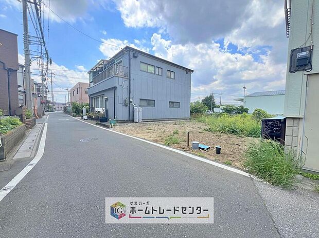 完成してからは見ることのできない、施工方法や構造をしっかりとご確認いただけるのが、建築中の住宅の大きなメリットです。専門知識を持ったスタッフがご説明させていただきます。お気軽にお問い合わせください。