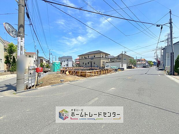土日のご予約はもちろん、平日やお仕事のお時間に合わせてのご案内も実施しています。まずはお客様のご都合をお伺いさせて頂き、それに合う形で物件のご紹介をさせていただきます。お気軽にお問い合わせください。
