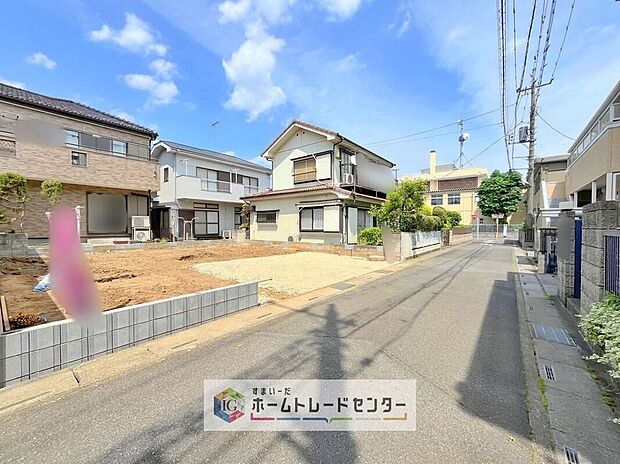 完成してからは見ることのできない、施工方法や構造をしっかりとご確認いただけるのが、建築中の住宅の大きなメリットです。専門知識を持ったスタッフがご説明させていただきます。お気軽にお問い合わせください。